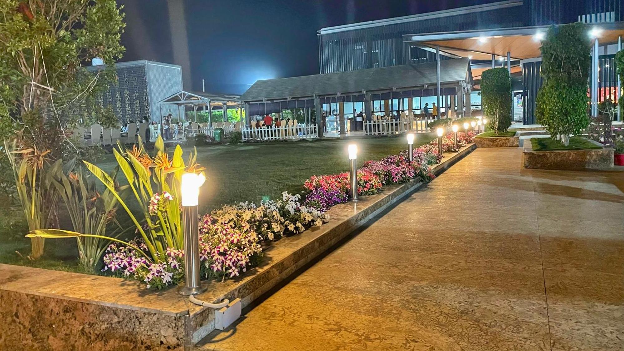 Kanke Resort Rātu Esterno foto
