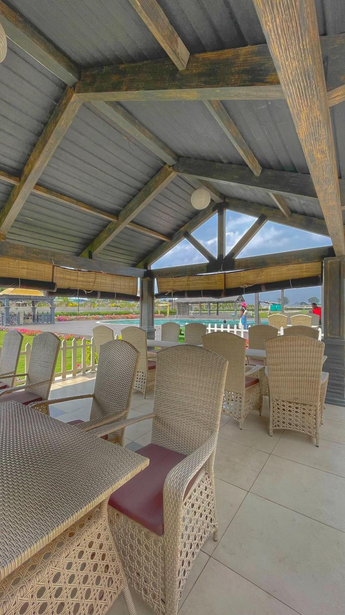 Kanke Resort Rātu Esterno foto